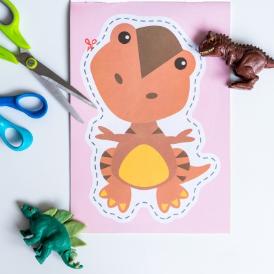 Вырезалки для самых маленьких. Забавные динозаврики Вырезалки для самых маленьких. Забавные динозаврики