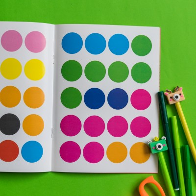 Цікаві кружечки. Чудові свята Цікаві кружечки. Чудові свята