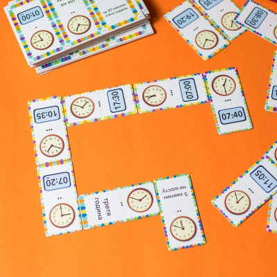 Математическое домино. Изучаем время Математическое домино. Изучаем время